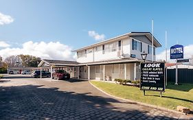 Colonial On Gladstone Motel
